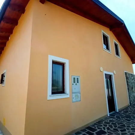 Friends House * Vitovlje